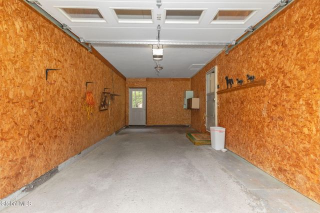 2736 Maida Lane, Rotterdam, NY 12306