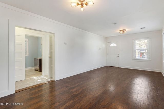 516 Cedar Crest Court, Lafayette, LA 70501