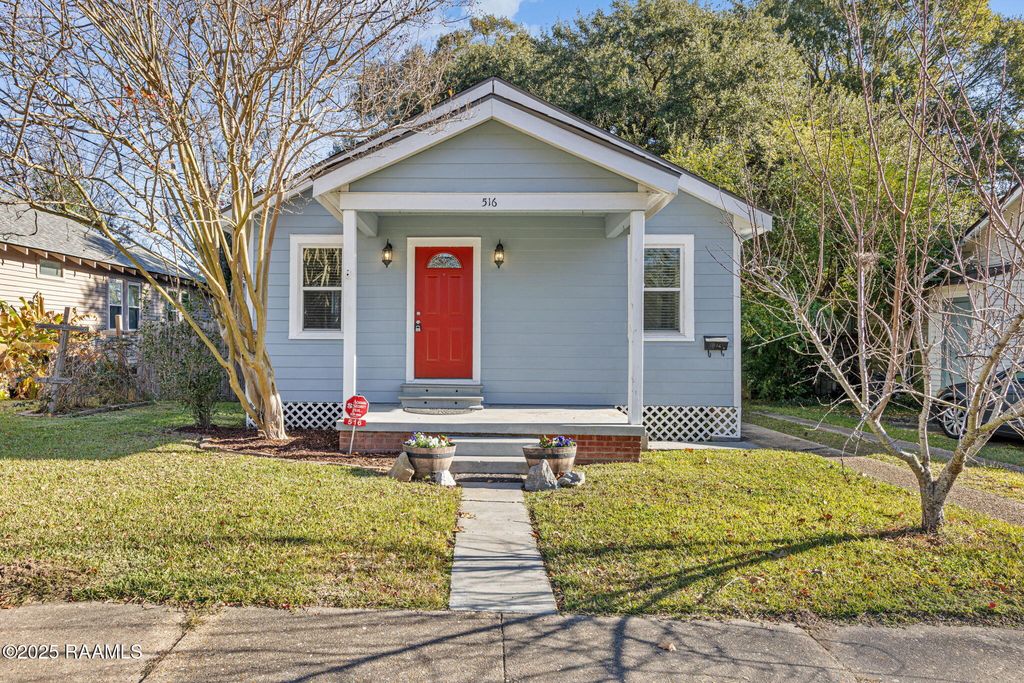 516 Cedar Crest Court, Lafayette, LA 70501