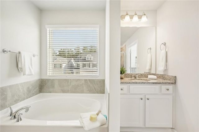 3027 Viewpark Circle, Conyers, GA 30013
