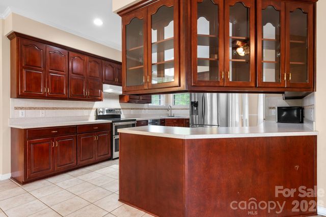 7008 Peyronel Street, Connelly Springs, NC 28612