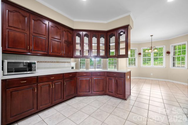 7008 Peyronel Street, Connelly Springs, NC 28612