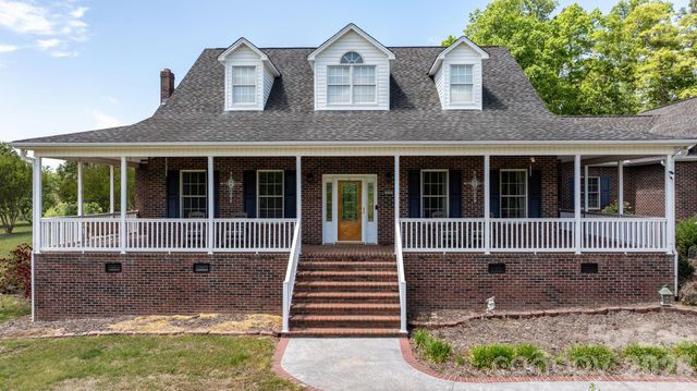 7008 Peyronel Street, Connelly Springs, NC 28612