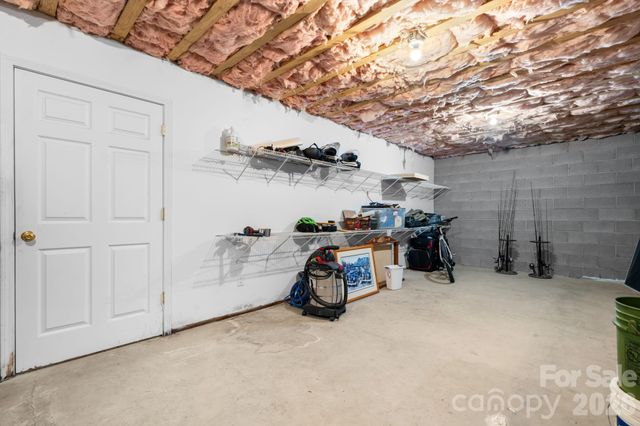 7008 Peyronel Street, Connelly Springs, NC 28612