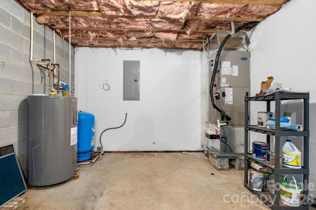 7008 Peyronel Street, Connelly Springs, NC 28612
