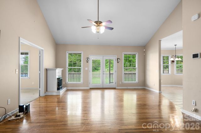 7008 Peyronel Street, Connelly Springs, NC 28612