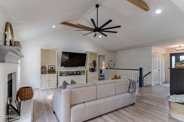 148 Shellys Pl, Shelbyville, KY 40065