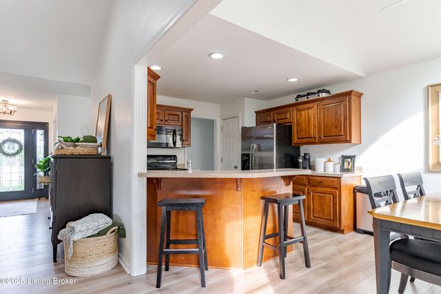 148 Shellys Pl, Shelbyville, KY 40065