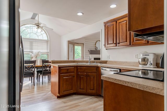 148 Shellys Pl, Shelbyville, KY 40065