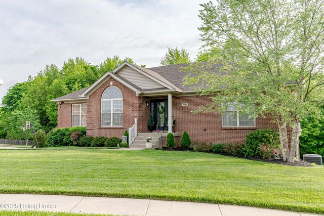 148 Shellys Pl, Shelbyville, KY 40065