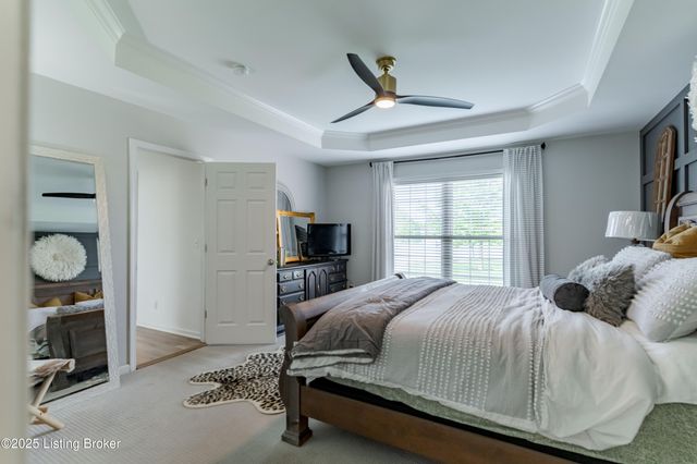 148 Shellys Pl, Shelbyville, KY 40065