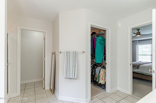 148 Shellys Pl, Shelbyville, KY 40065