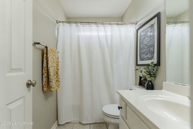 148 Shellys Pl, Shelbyville, KY 40065