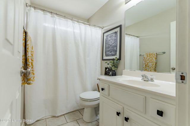 148 Shellys Pl, Shelbyville, KY 40065