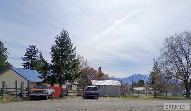 405 Washington Street, Salmon, ID 83467