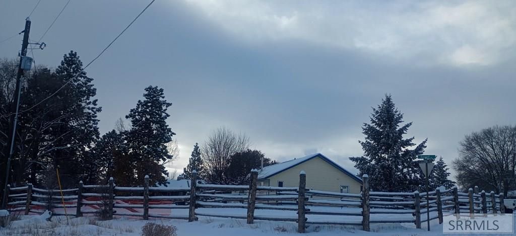 Image 30 of property listing at 405 Washington Street, Salmon, ID 83467