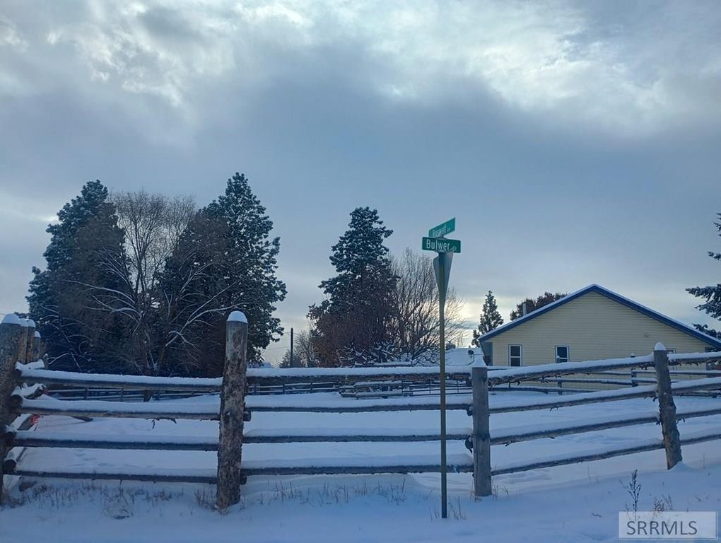 Image 32 of property listing at 405 Washington Street, Salmon, ID 83467