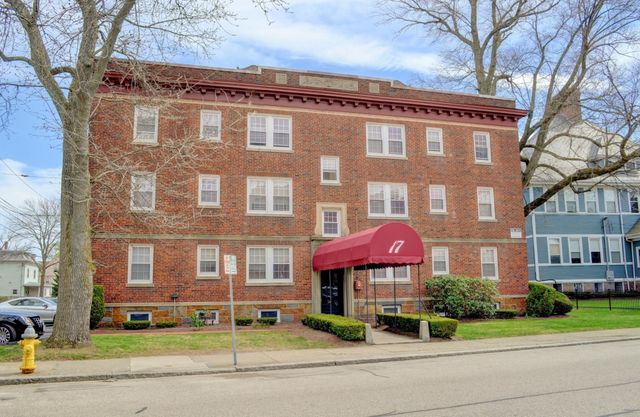 17 Greenleaf Street 5, Quincy, MA 02169