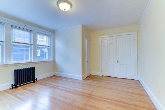17 Greenleaf Street 5, Quincy, MA 02169