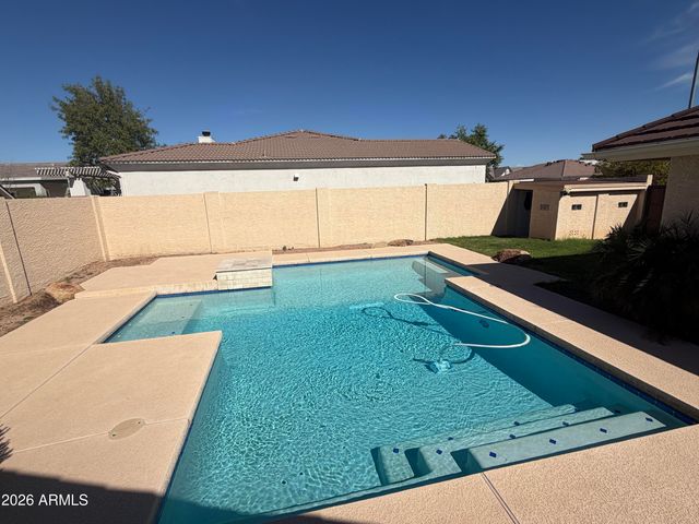 3746 E DARTMOUTH Street, Mesa, AZ 85205