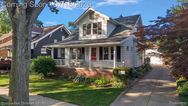 21709 Tenny Street, Dearborn, MI 48124