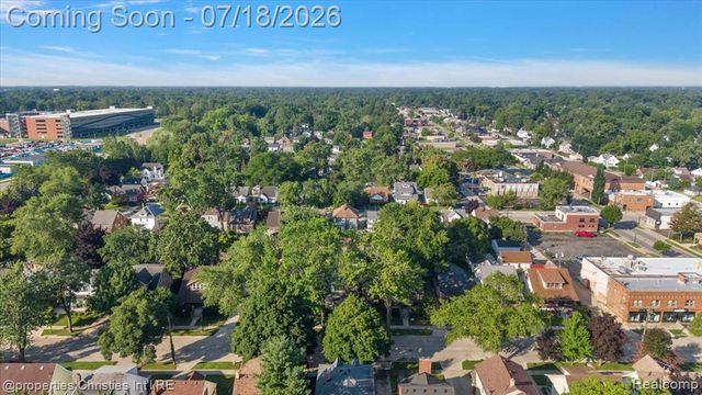 21709 Tenny Street, Dearborn, MI 48124