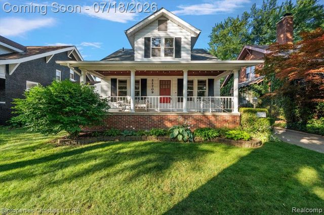 21709 Tenny Street, Dearborn, MI 48124