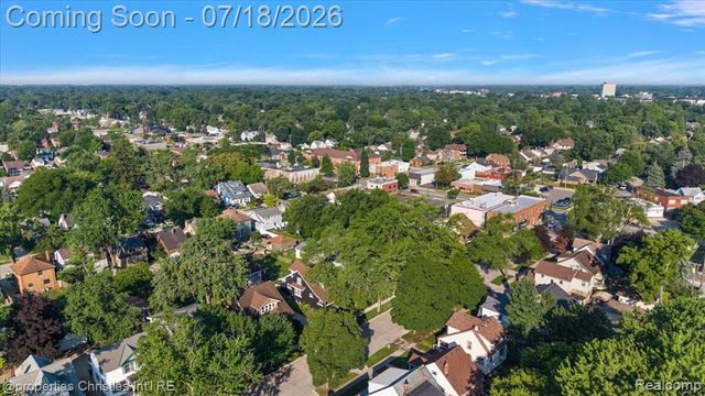 21709 Tenny Street, Dearborn, MI 48124