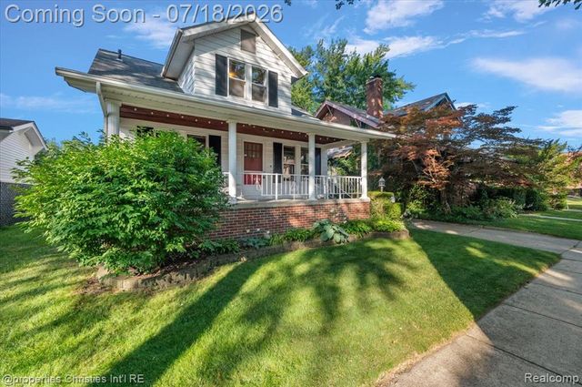 21709 Tenny Street, Dearborn, MI 48124