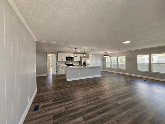 700 N WINTER PARK DRIVE, Casselberry, FL 32707