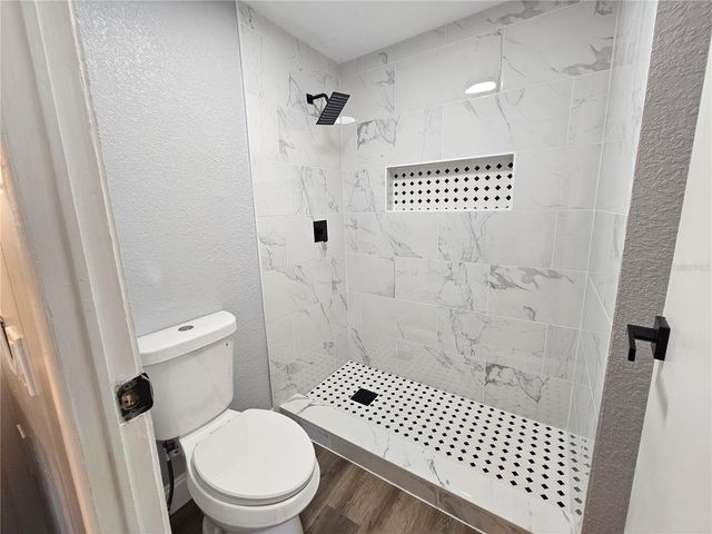 700 N WINTER PARK DRIVE, Casselberry, FL 32707