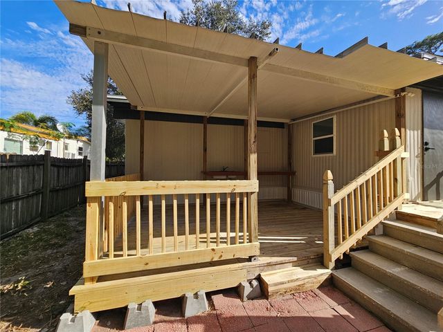 700 N WINTER PARK DRIVE, Casselberry, FL 32707