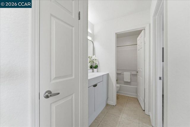 4740 Appian Way 9, El Sobrante, CA 94803