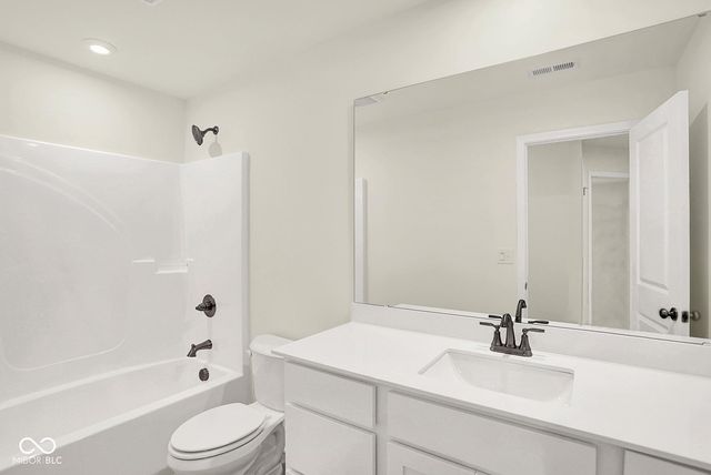 3746 Thomas Jefferson Court, Carmel, IN 46074