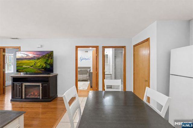 536 2nd Avenue, Lyndhurst, NJ 07071