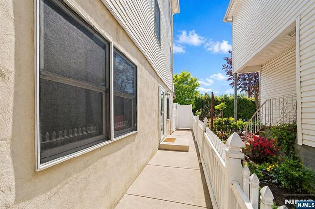 536 2nd Avenue, Lyndhurst, NJ 07071