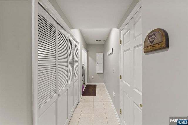 536 2nd Avenue, Lyndhurst, NJ 07071