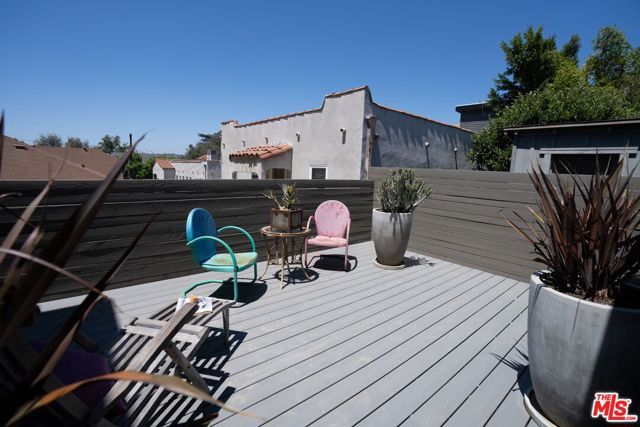 1365 Maltman Avenue, Los Angeles, CA 90026