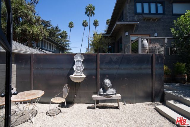 1365 Maltman Avenue, Los Angeles, CA 90026