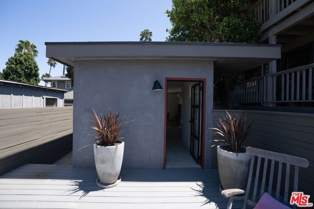 1365 Maltman Avenue, Los Angeles, CA 90026
