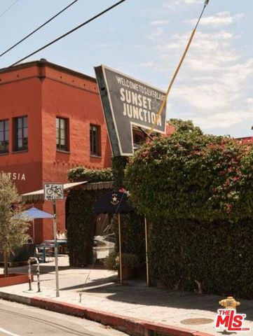 1365 Maltman Avenue, Los Angeles, CA 90026