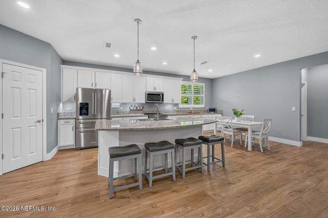 3806 HAMMOCK BLUFF Drive, Jacksonville, FL 32226