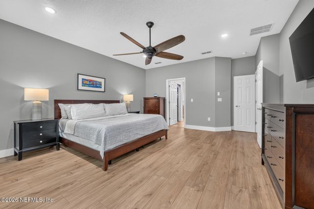 3806 HAMMOCK BLUFF Drive, Jacksonville, FL 32226