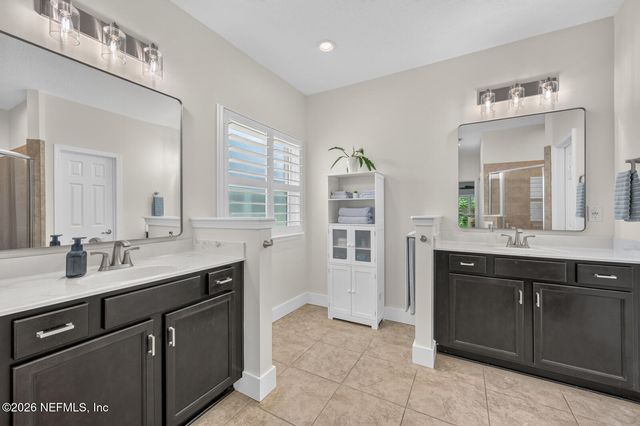 3806 HAMMOCK BLUFF Drive, Jacksonville, FL 32226
