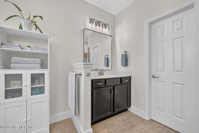 3806 HAMMOCK BLUFF Drive, Jacksonville, FL 32226
