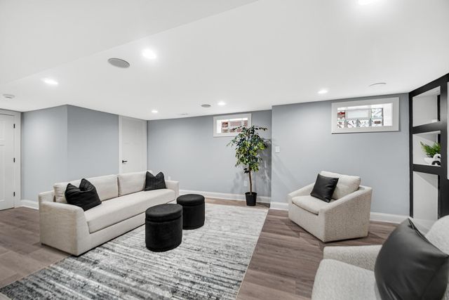 4354 Washington Street, Gary, IN 46408