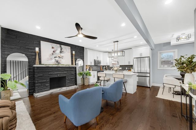 4354 Washington Street, Gary, IN 46408