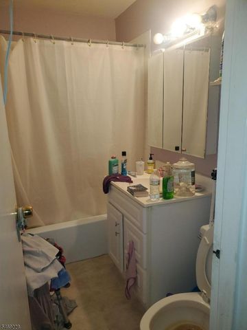 100 Pierson Miller Dr 15, Pompton Lakes Boro, NJ 07442