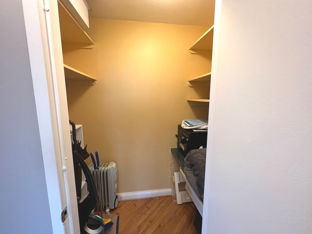 70 W Burton Place 1203, Chicago, IL 60610