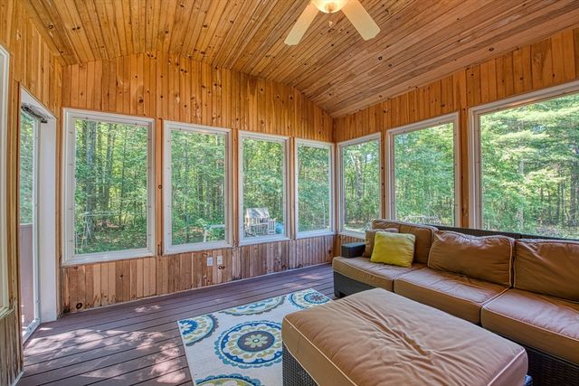 107 Field St, Taunton, MA 02780